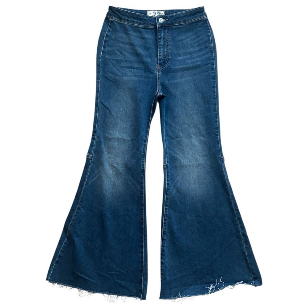 We The Free Free People Super Flare Jeans Size 27 Raw Hem High Rise Boho